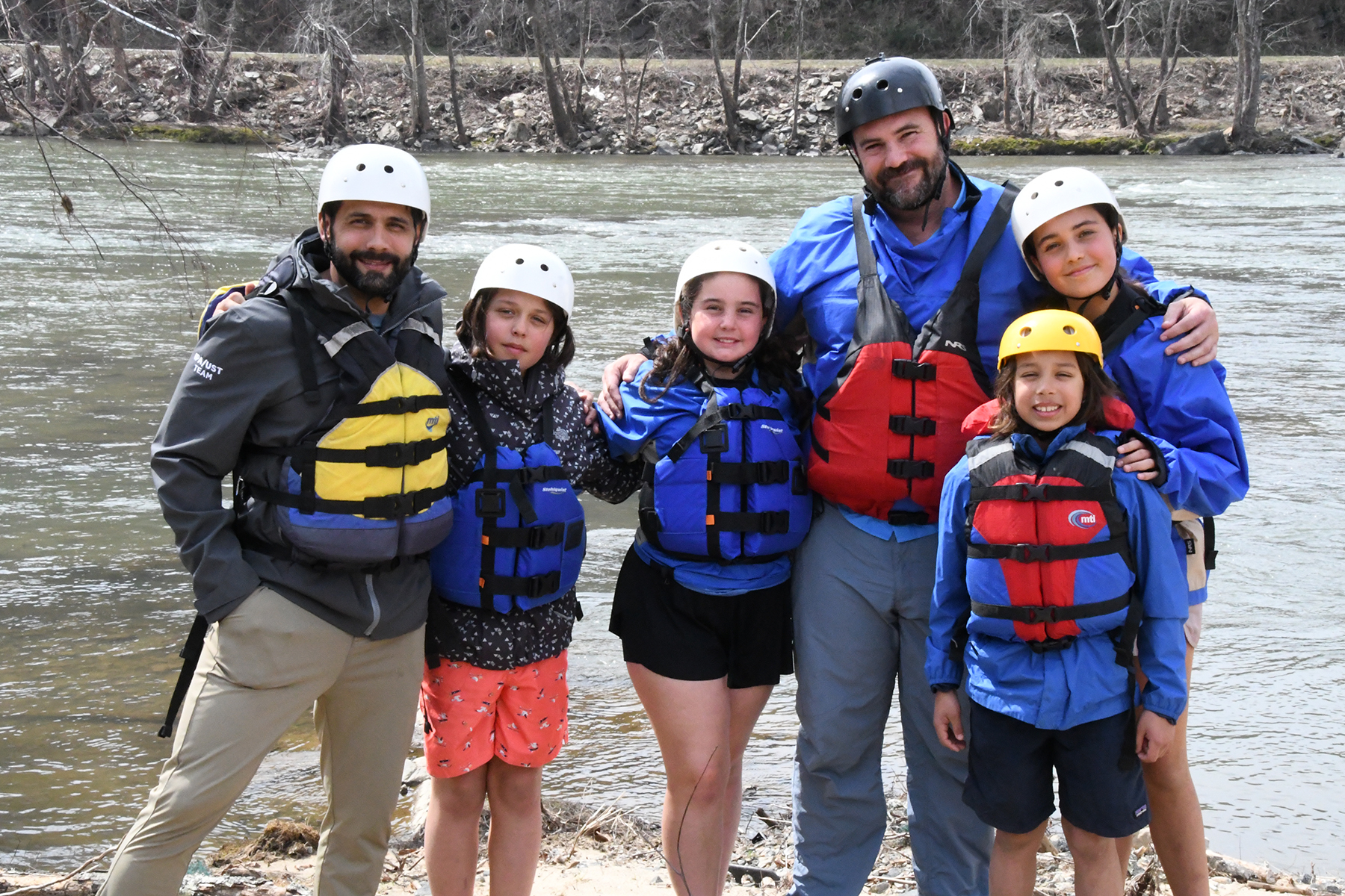 Family Whitewater rafting Asheville 